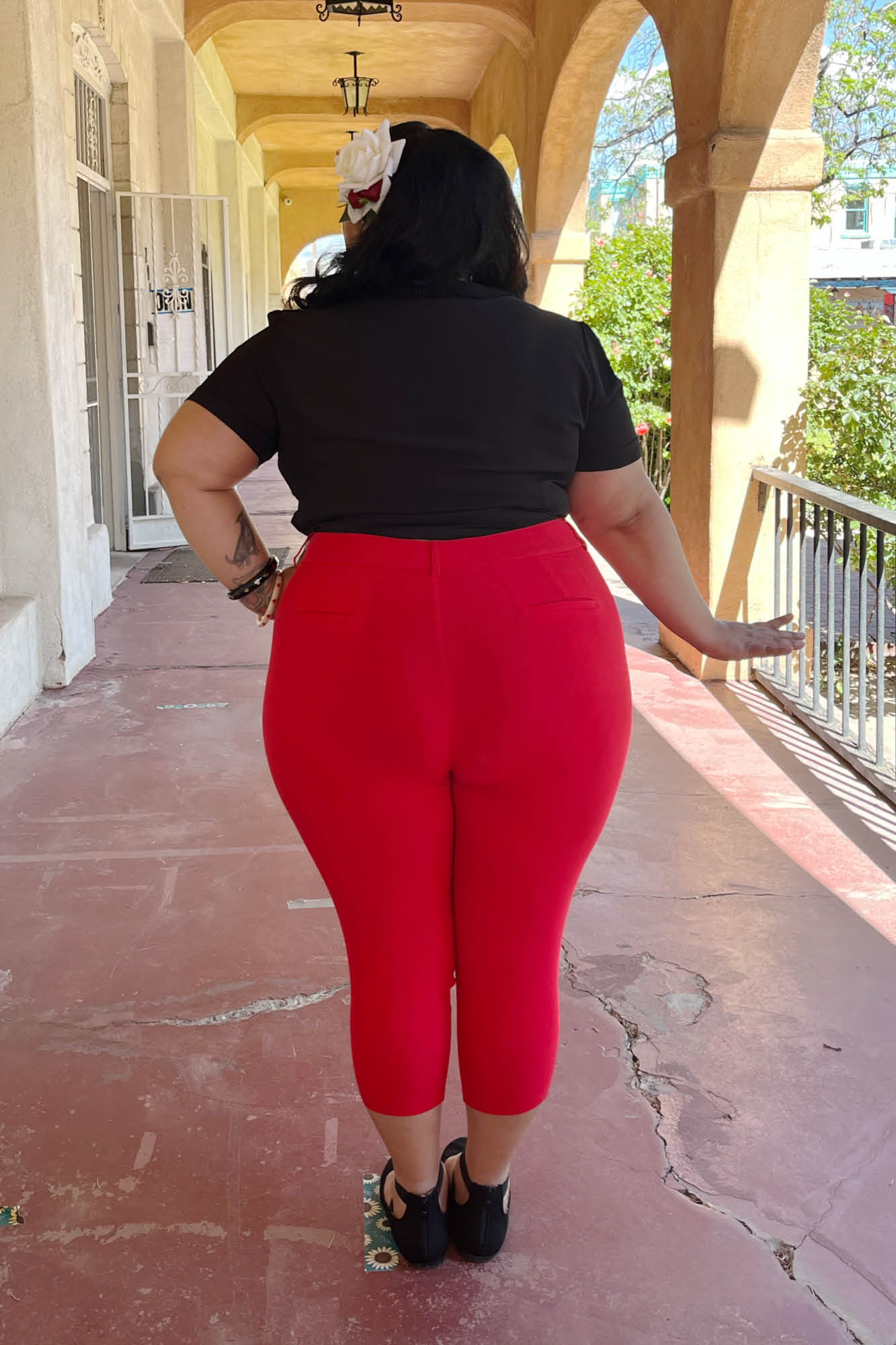 Luisa Capri in Pinup Red