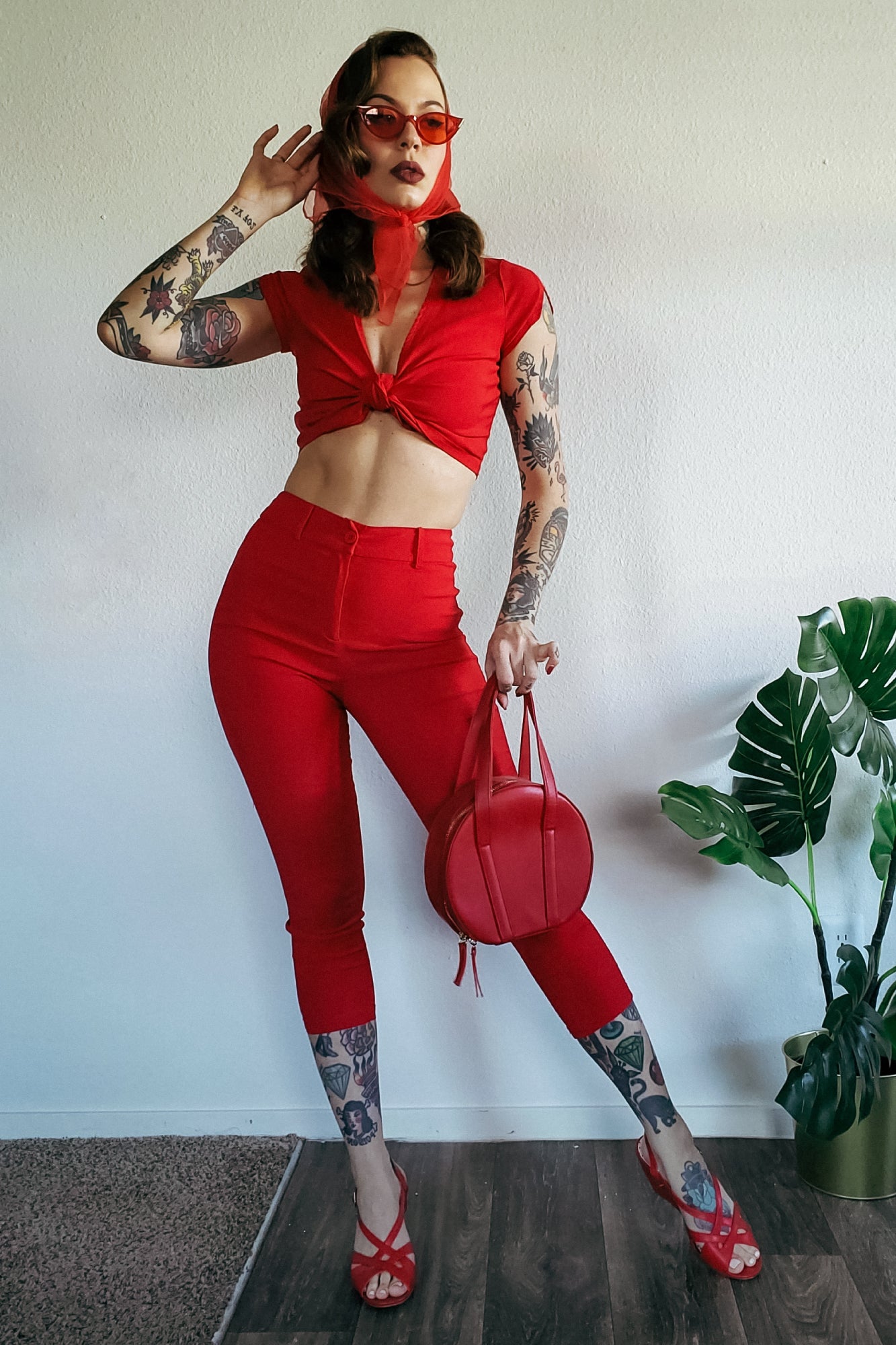 Luisa Capri in Pinup Red