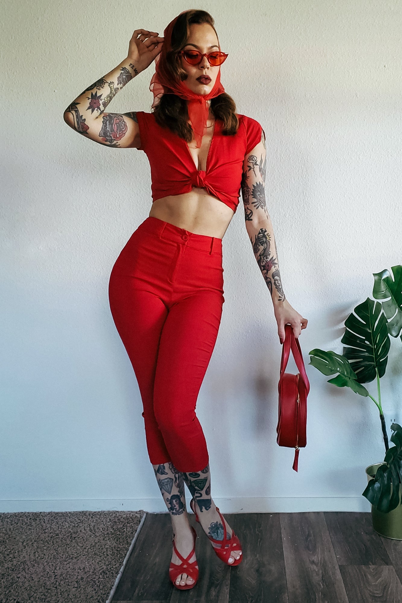 Luisa Capri in Pinup Red