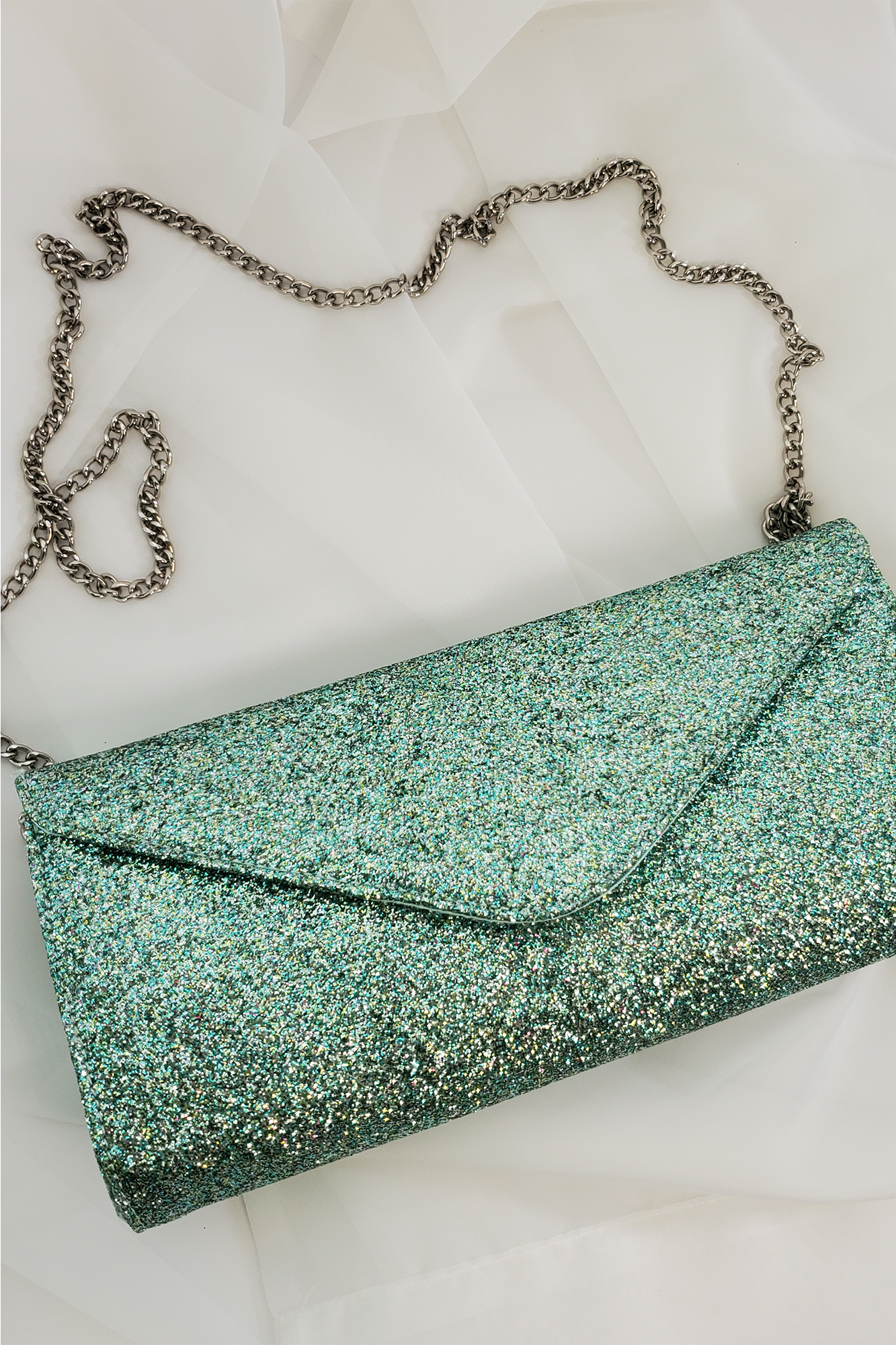 Clutch in Glitter Blue