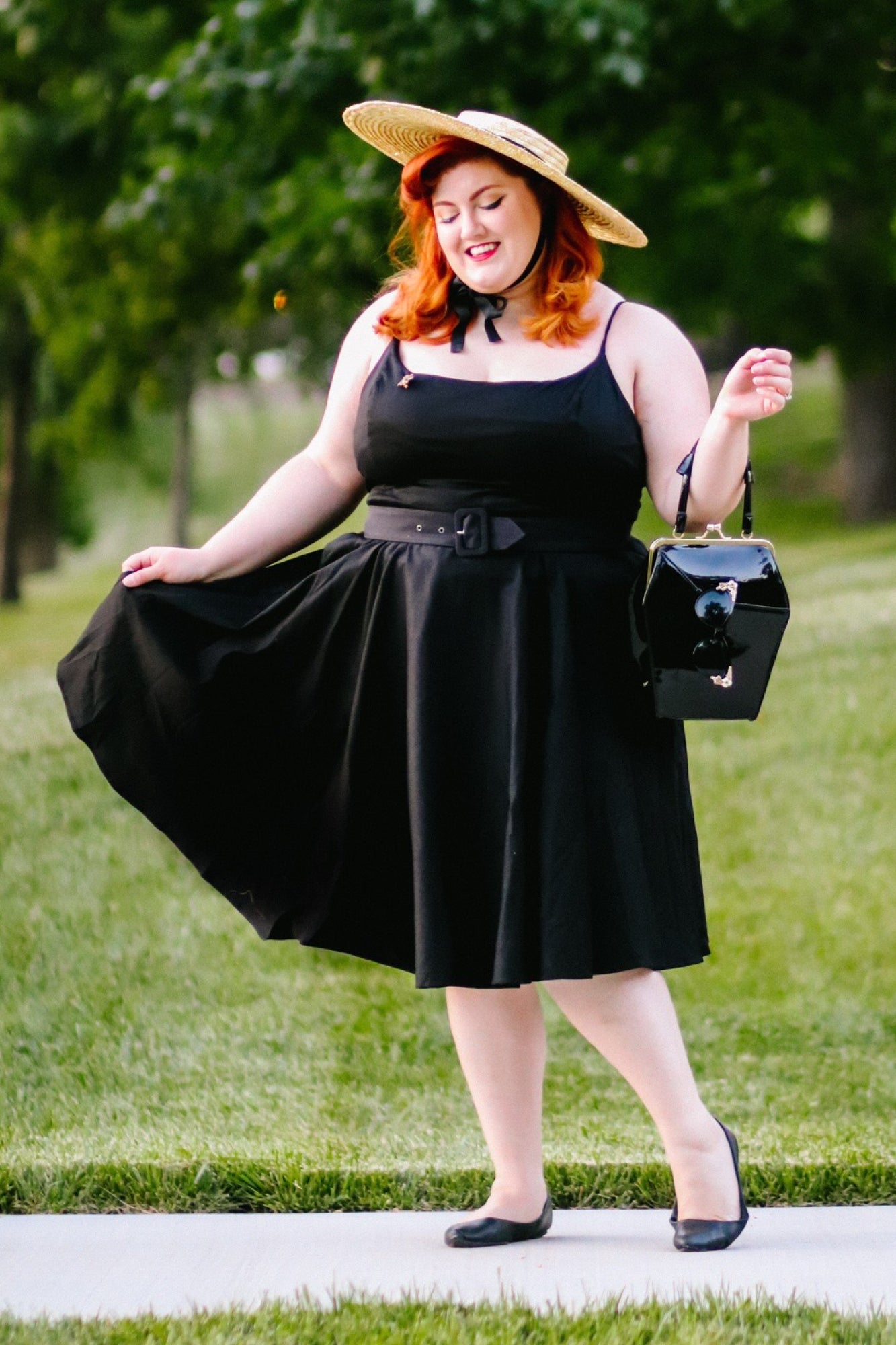 Peggy Retro Circle Dress in Black